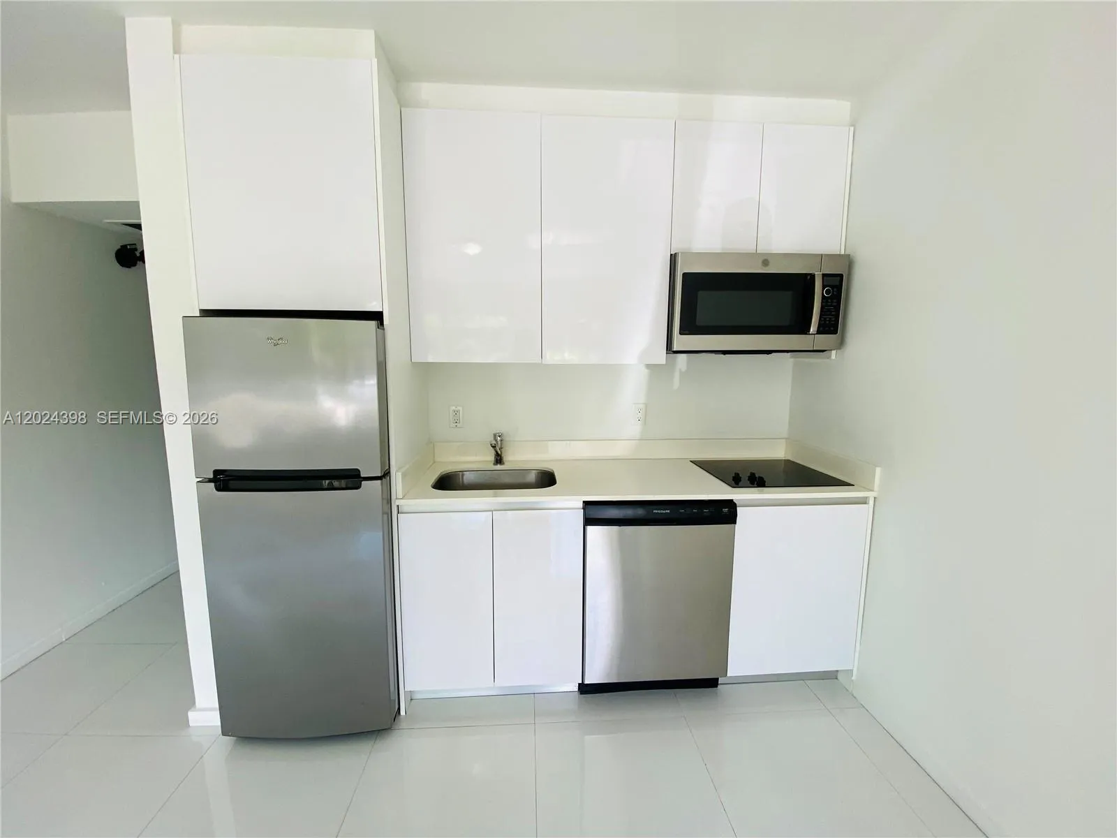 801 15th St # 102, Miami Beach FL 33139