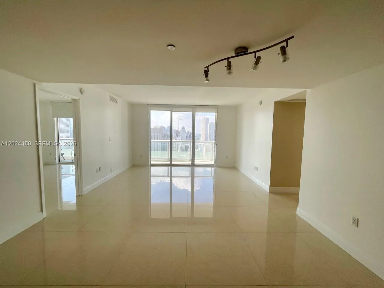 50 Biscayne Blvd # 2401, Miami FL 33132