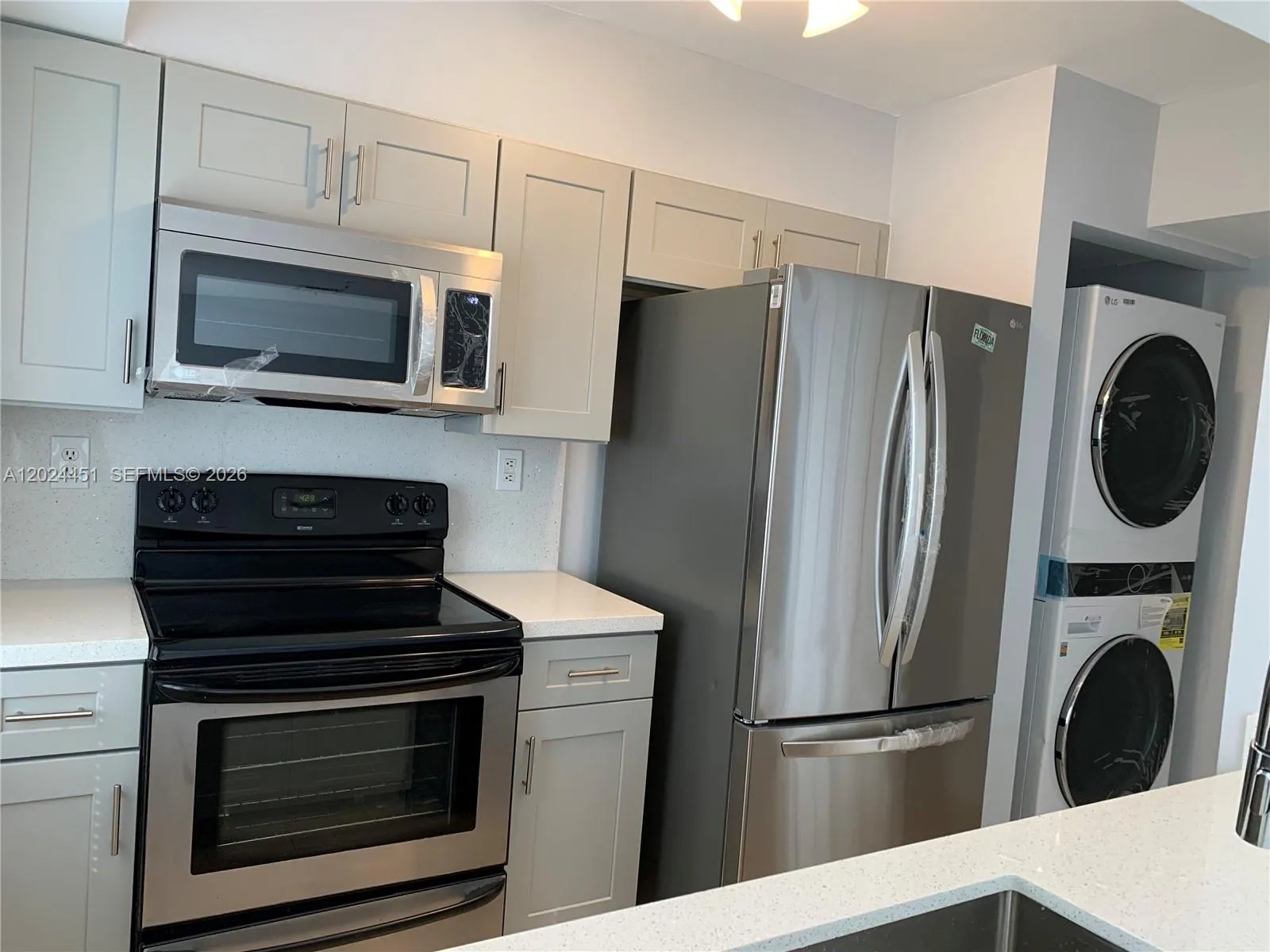 143 Riviera Cir # 143, Weston FL 33326