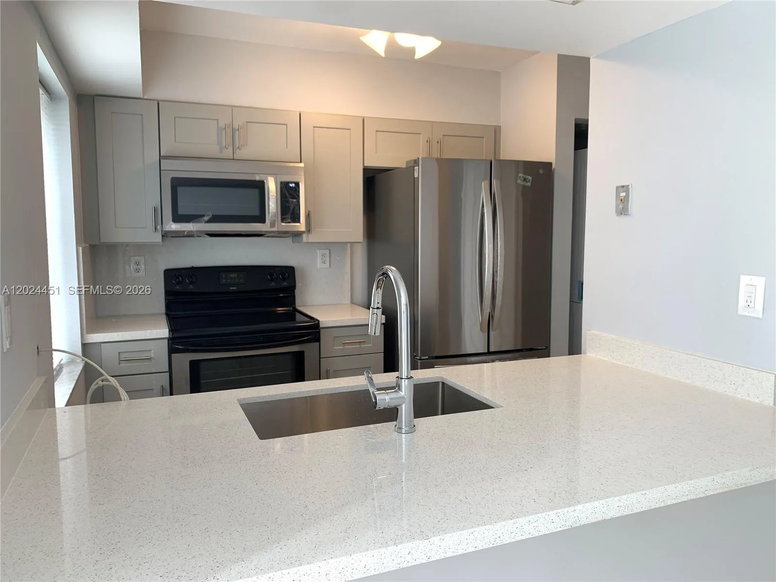 143 Riviera Cir # 143, Weston FL 33326