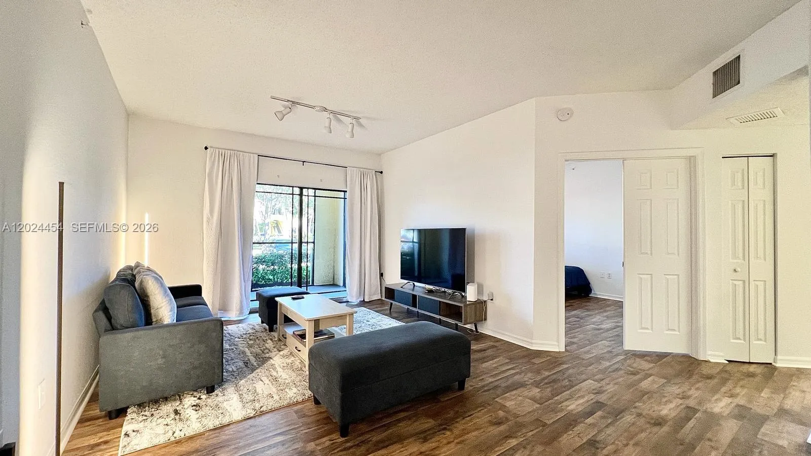 2727 Anzio Ct # 106, Palm Beach Gardens FL 33410