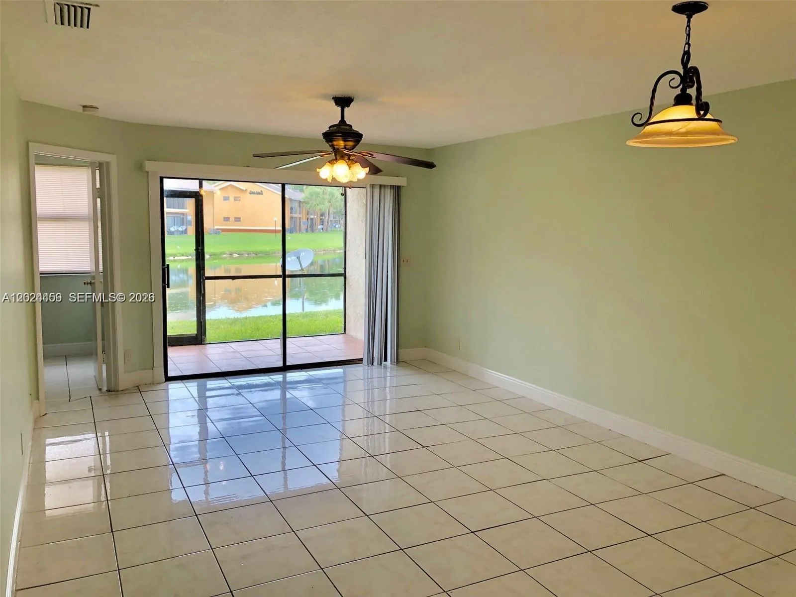 2551 NW 56th Ave # 20, Lauderhill FL 33313