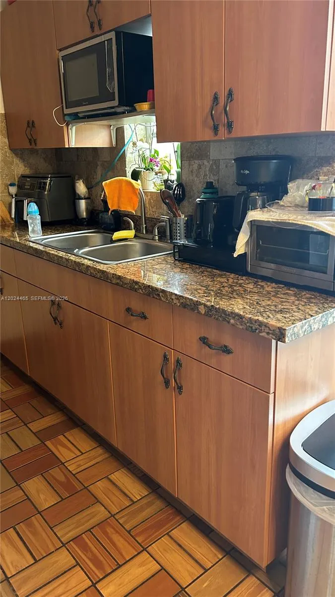 11750 SW 186th St, Miami FL 33177