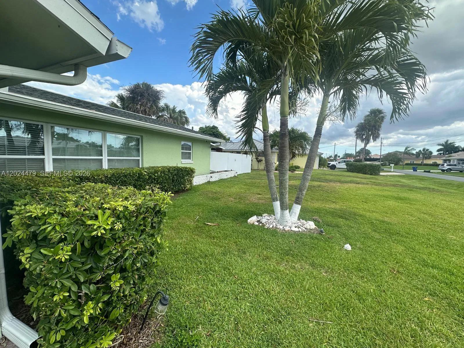 2212 Club House Rd, North Fort Myers FL 33917