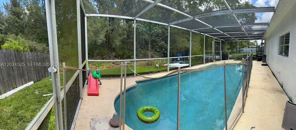 5450 SW 55th Ave # 1, Davie FL 33314
