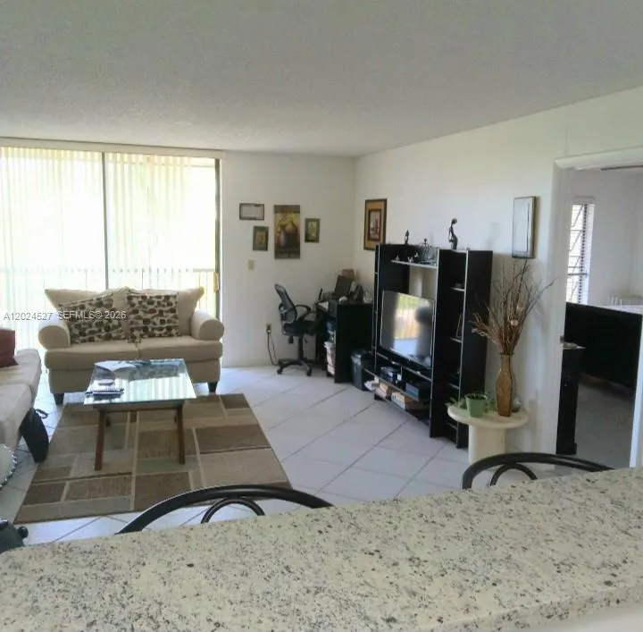 5570 NW 44th St # 507A, Lauderhill FL 33319