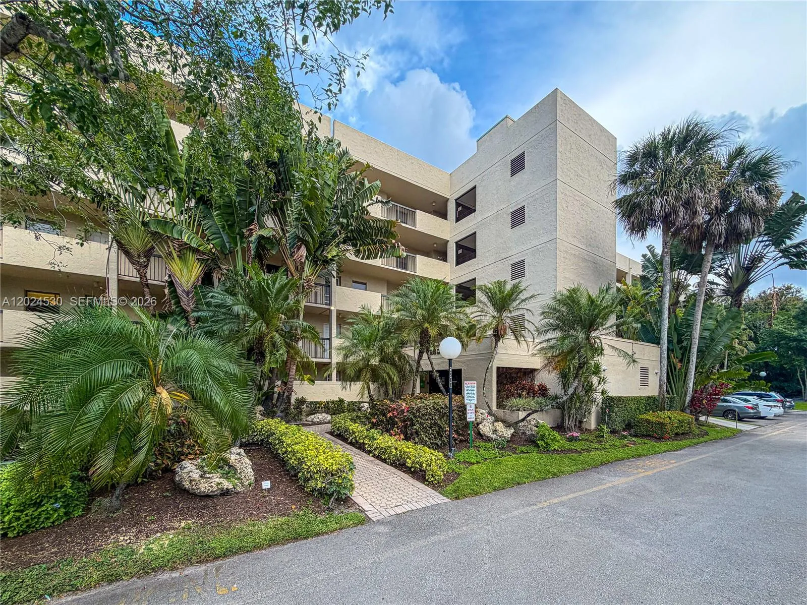 2900 NW 42nd Ave # A207, Coconut Creek FL 33066