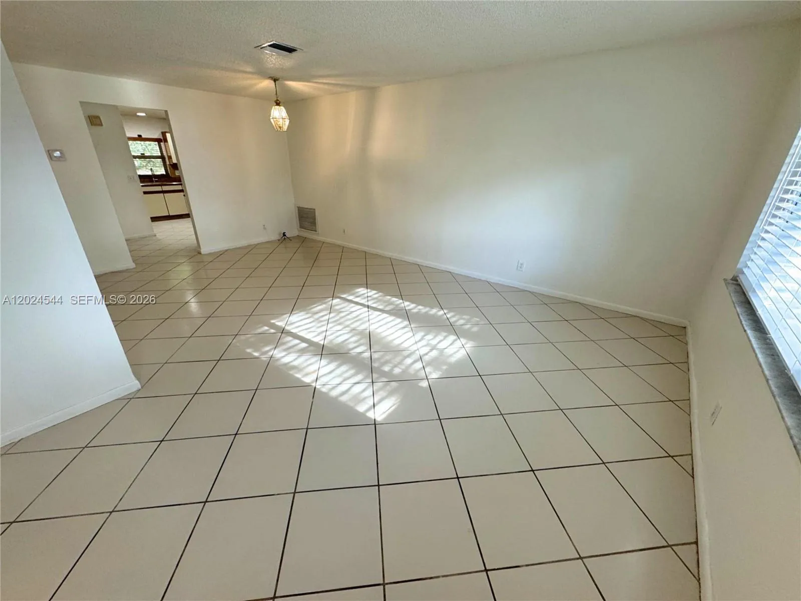 61 SW 34th Ave, Deerfield Beach FL 33442