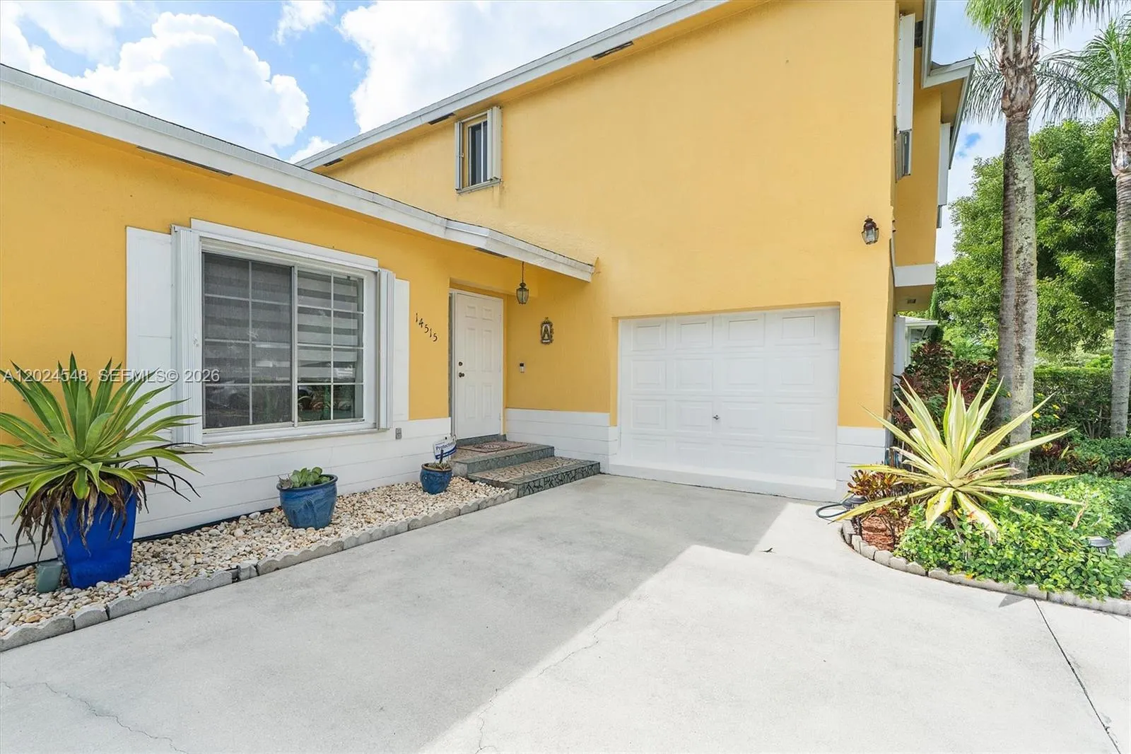 14515 SW 139th Ave Cir E, Miami FL 33186