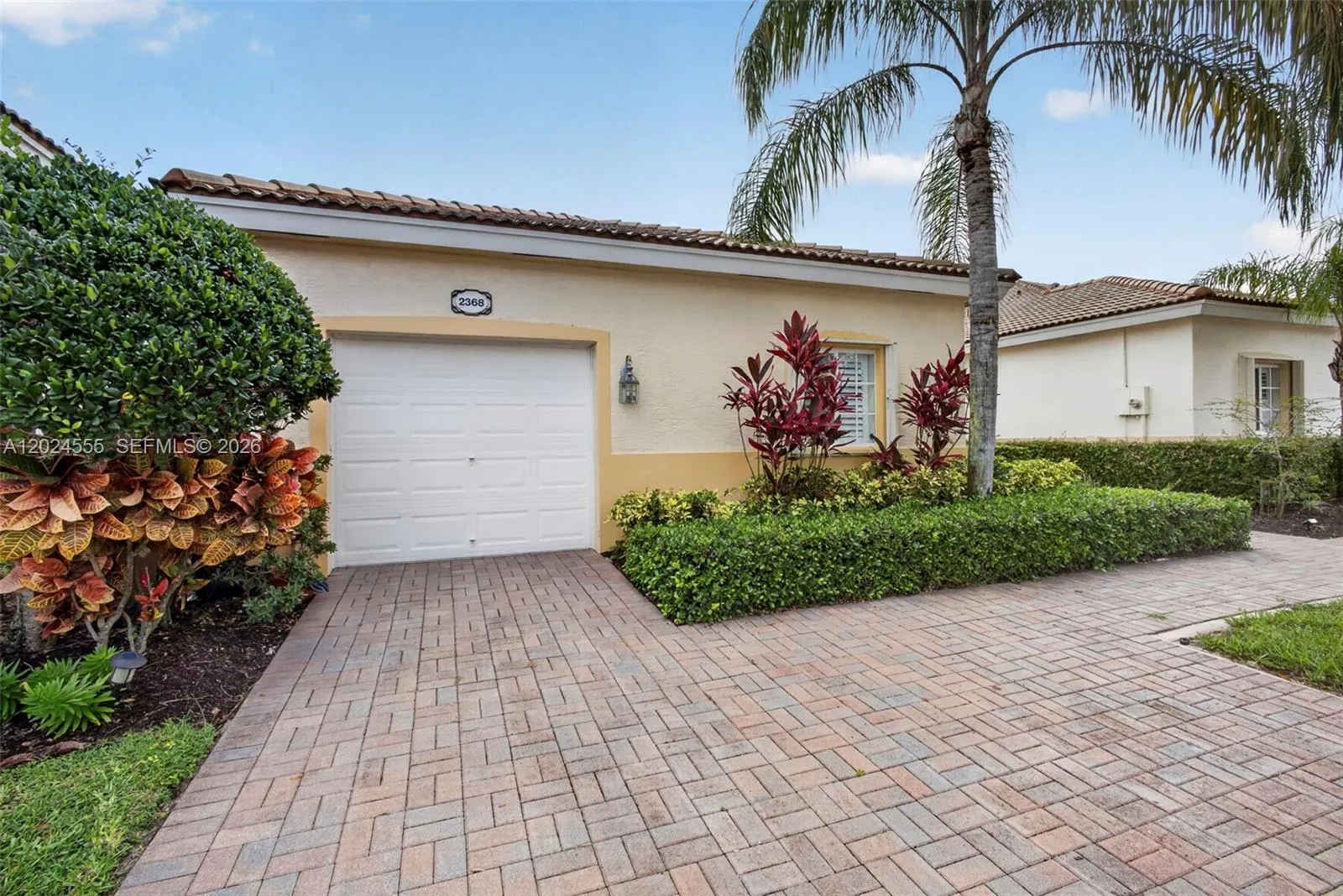 2368 Windjammer Way, West Palm Beach FL 33411