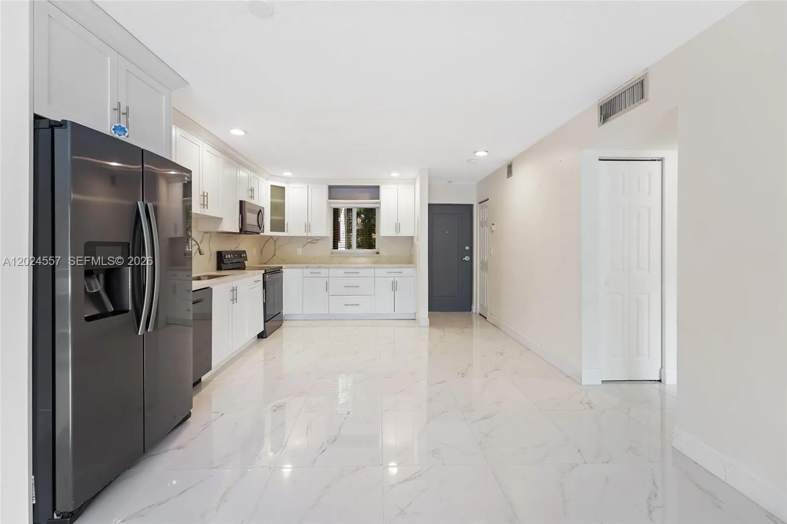 7920 Camino Real # 109, Miami FL 33143