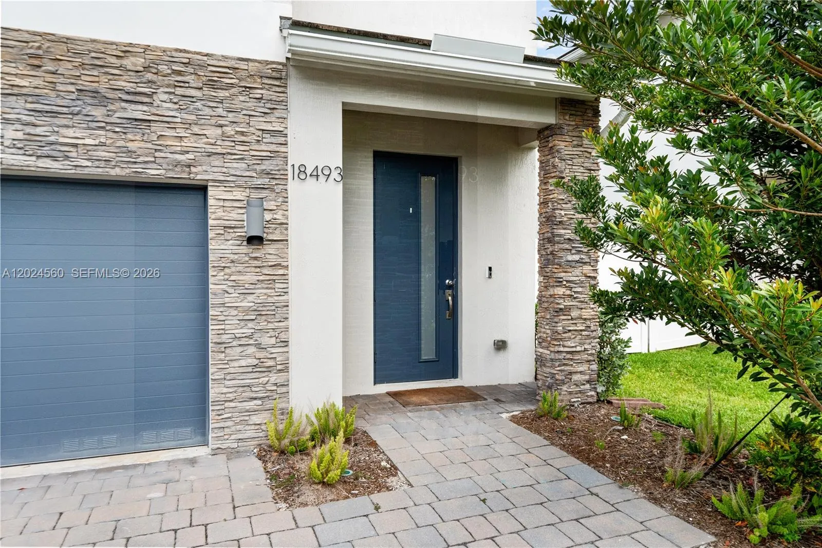 18493 Glenstone St, Jupiter FL 33458