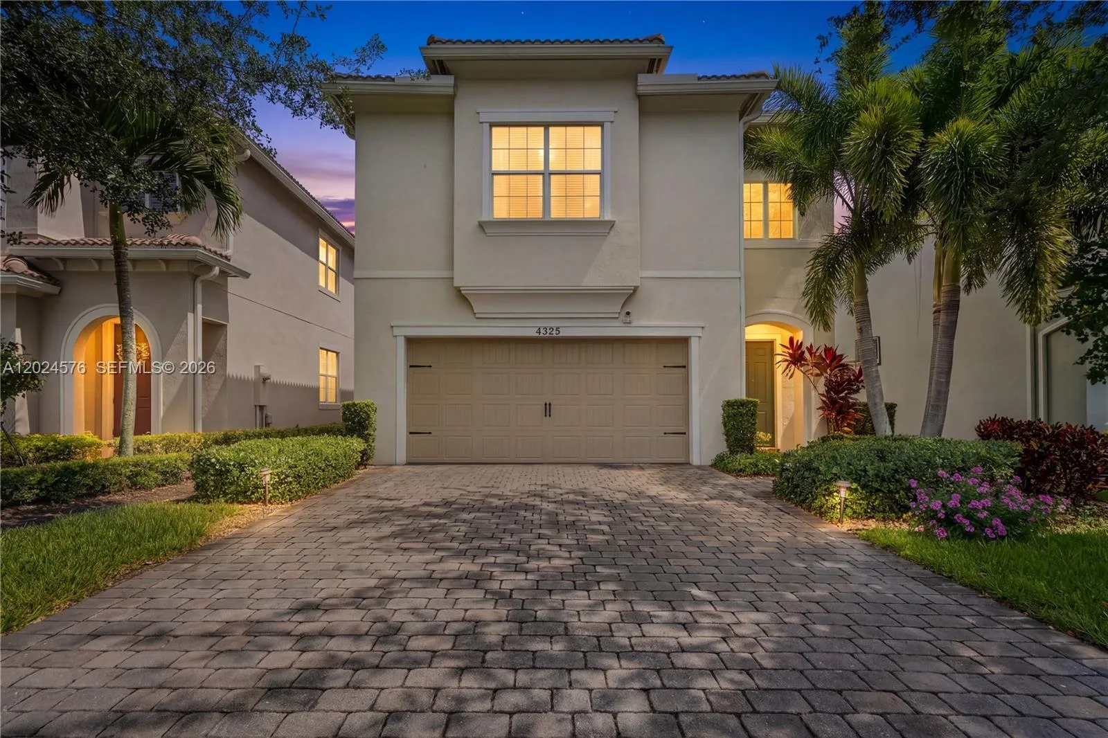 4325 Large Leaf Ln, Hollywood FL 33021