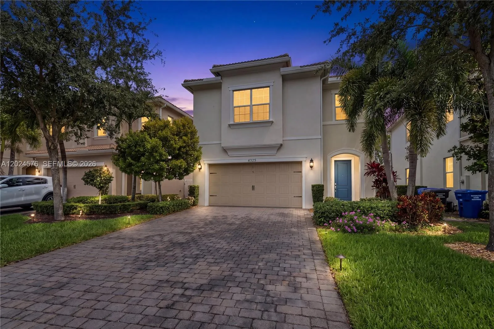 4325 Large Leaf Ln, Hollywood FL 33021