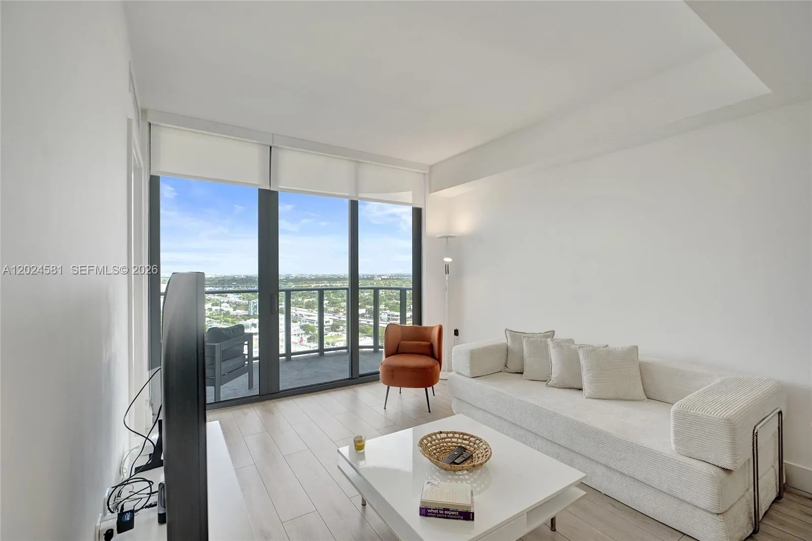 121 NE 34th St # 2310, Miami FL 33137