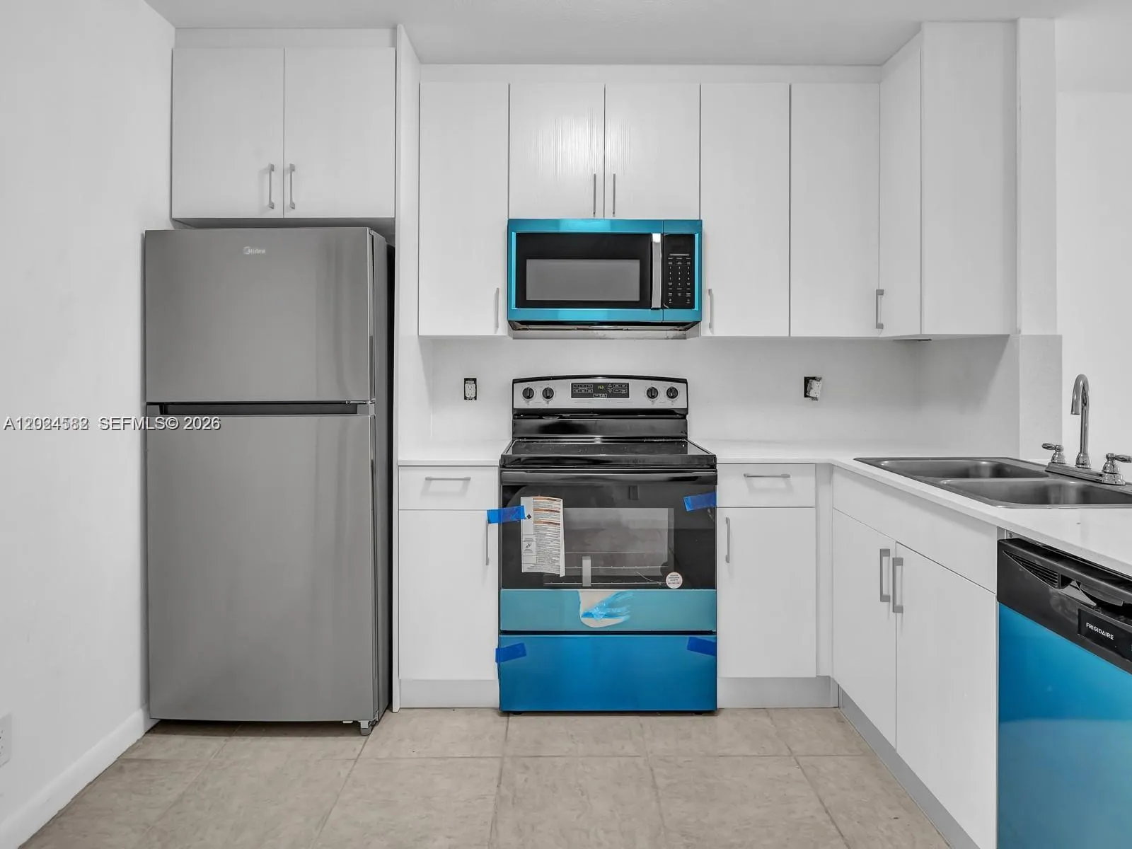 241 NW 40th St # 4, Oakland Park FL 33309