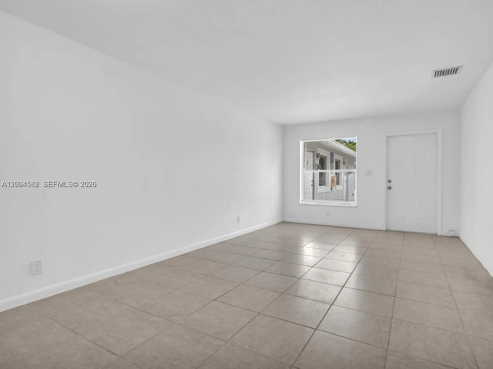 241 NW 40th St # 4, Oakland Park FL 33309