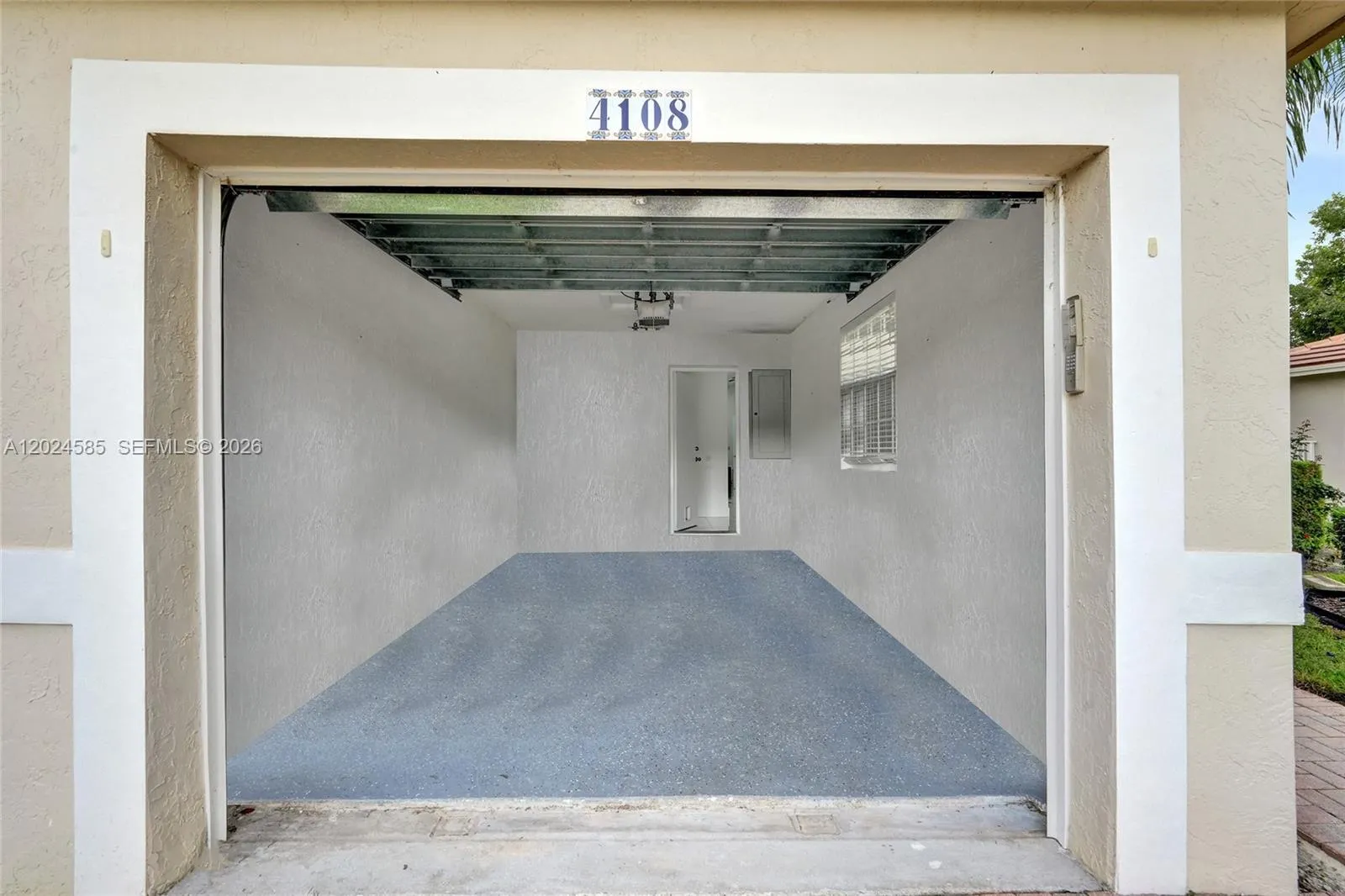 4108 Sapphire Ter, Weston FL 33331