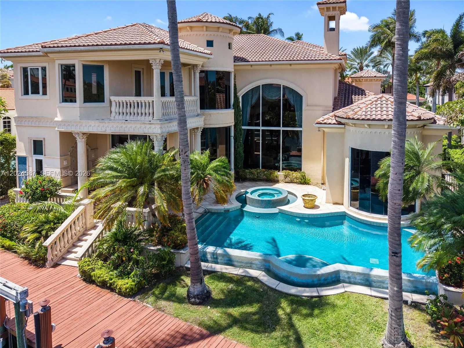 832 Harbour Isle Place, North Palm Beach FL 33410
