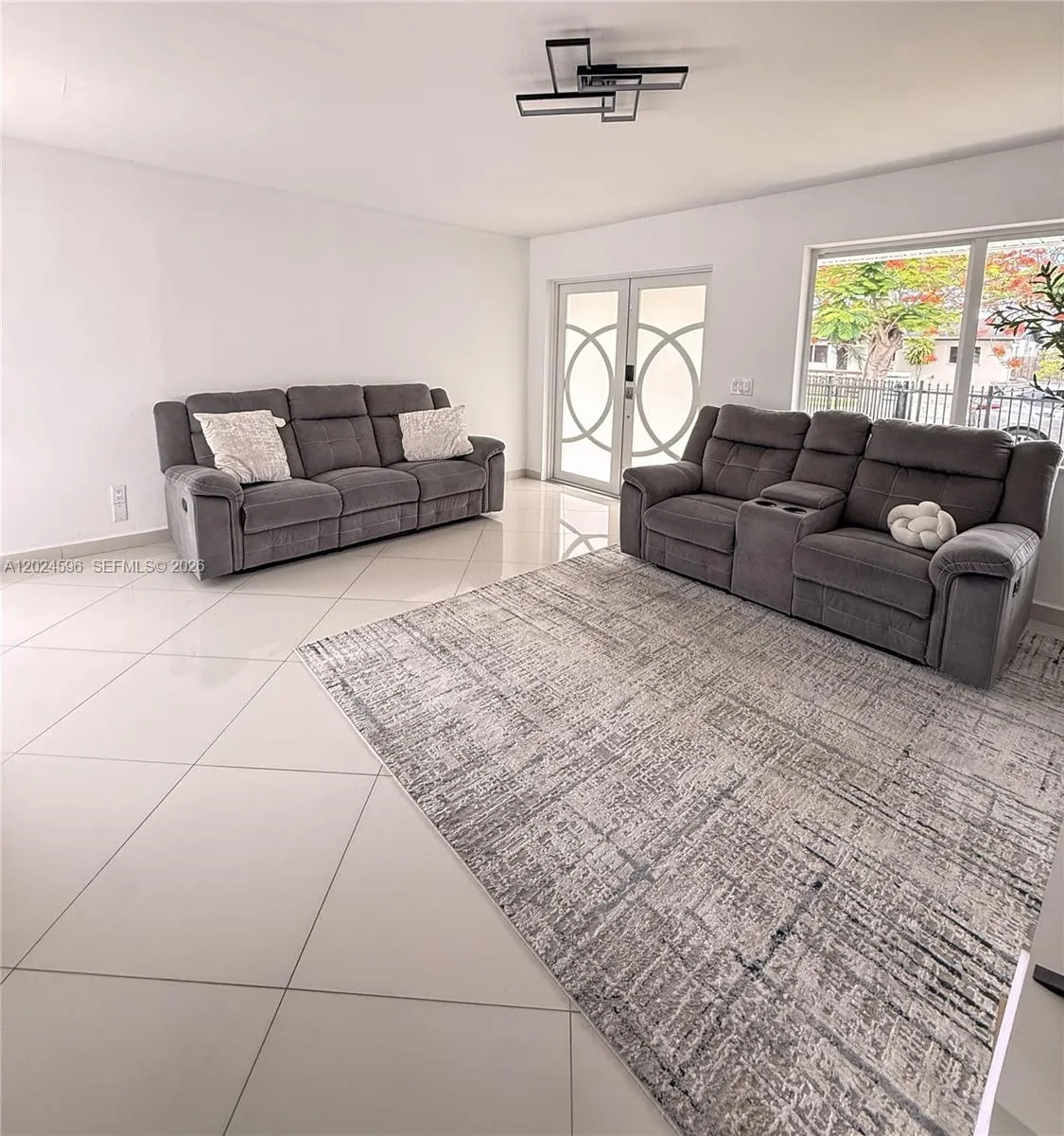 20130 SW 106th Ave, Cutler Bay FL 33189