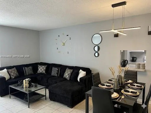 4550 NW 9th St # 203E, Miami FL 33126