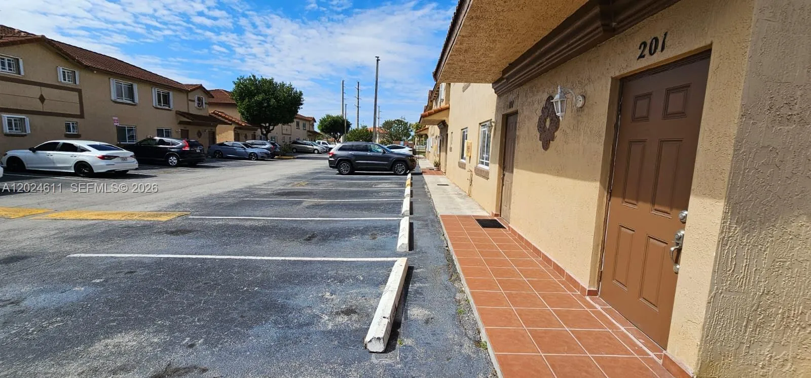17362 NW 74th Ave # 201, Hialeah FL 33015