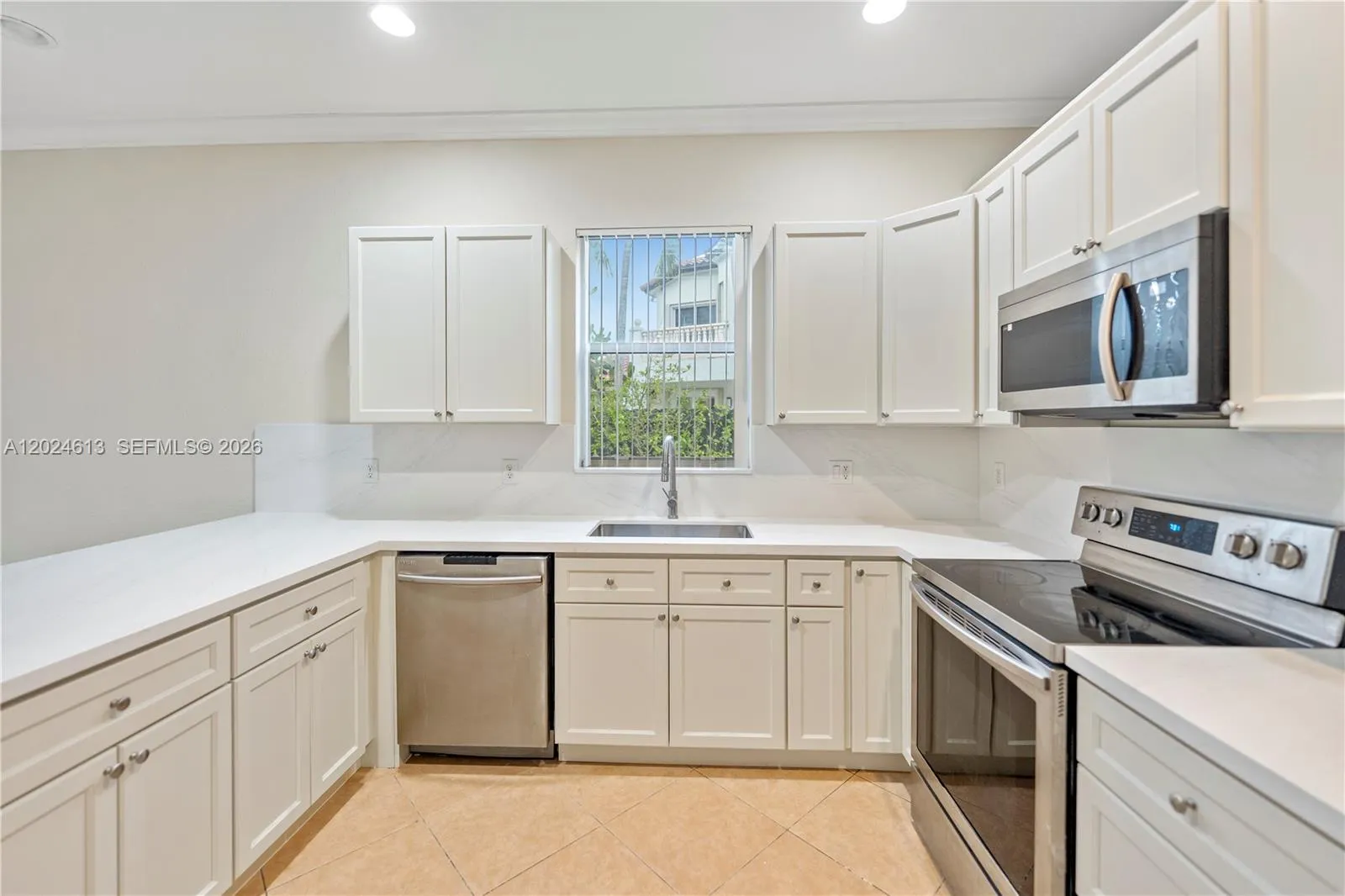12858 SW 52nd St, Miramar FL 33027
