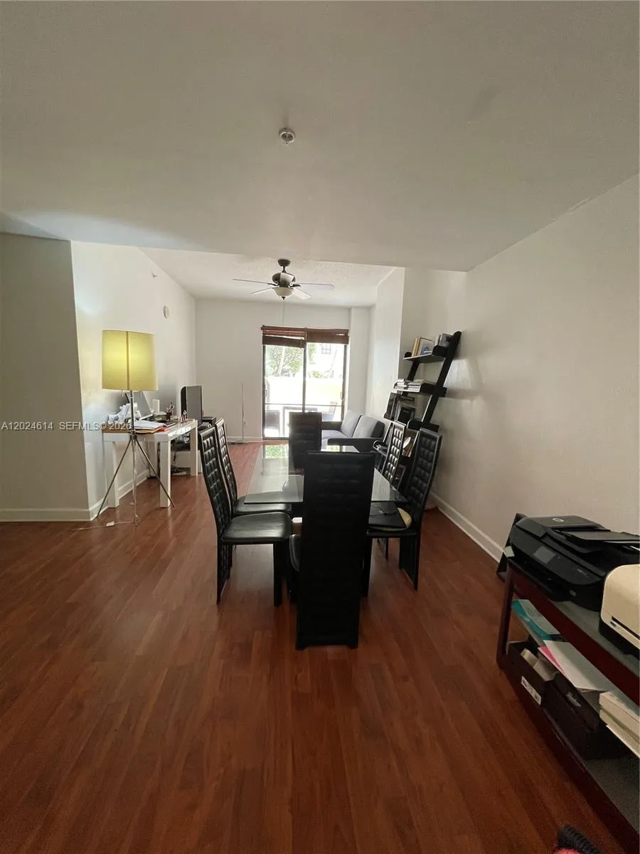 8390 SW 72nd Ave # 411, Miami FL 33143