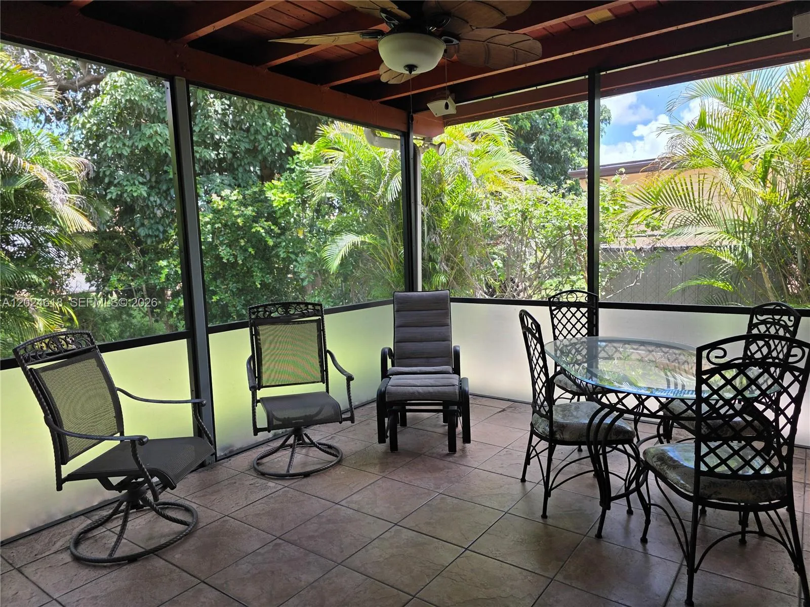 2091 NW 85th Way, Pembroke Pines FL 33024