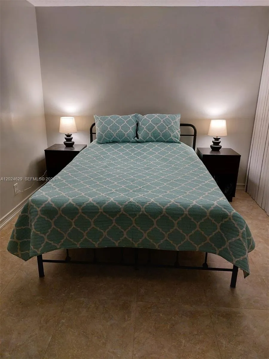 801 Three Islands Blvd # 312, Hallandale Beach FL 33009