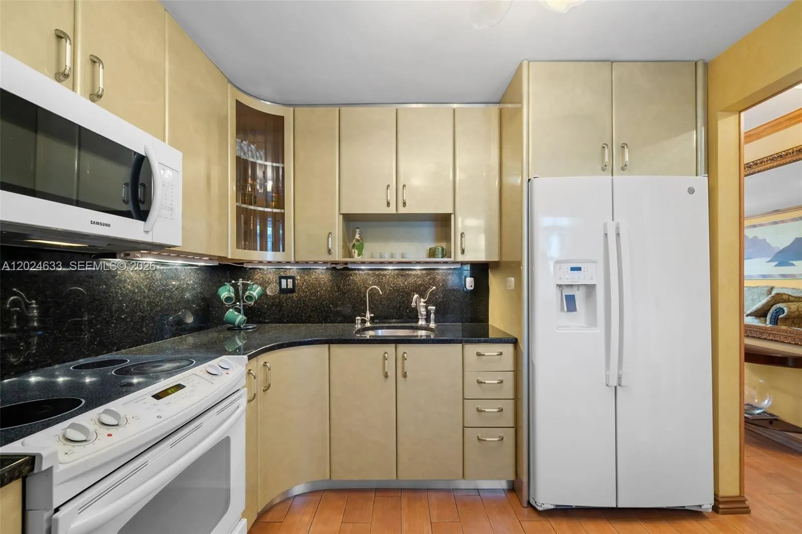 3551 NE 169th St # 301, North Miami Beach FL 33160
