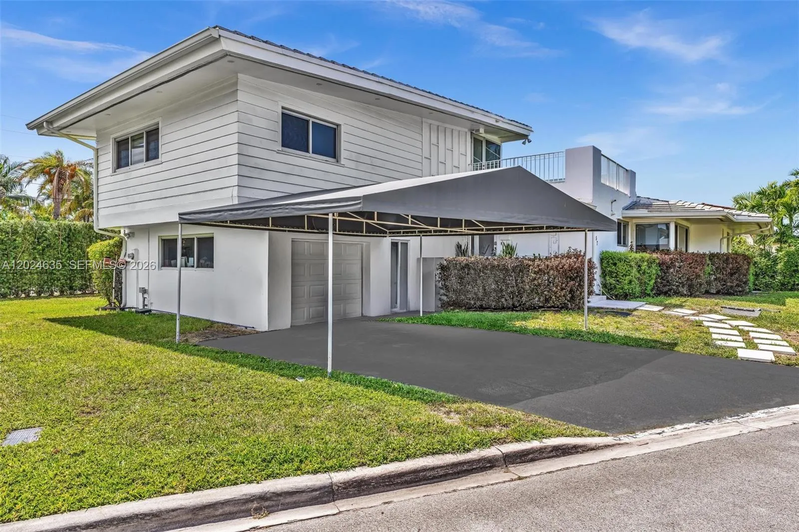 9257 Bay Dr, Surfside FL 33154