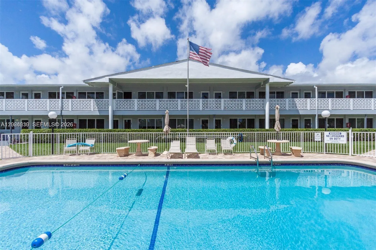 600 Layne Blvd # 212, Hallandale Beach FL 33009