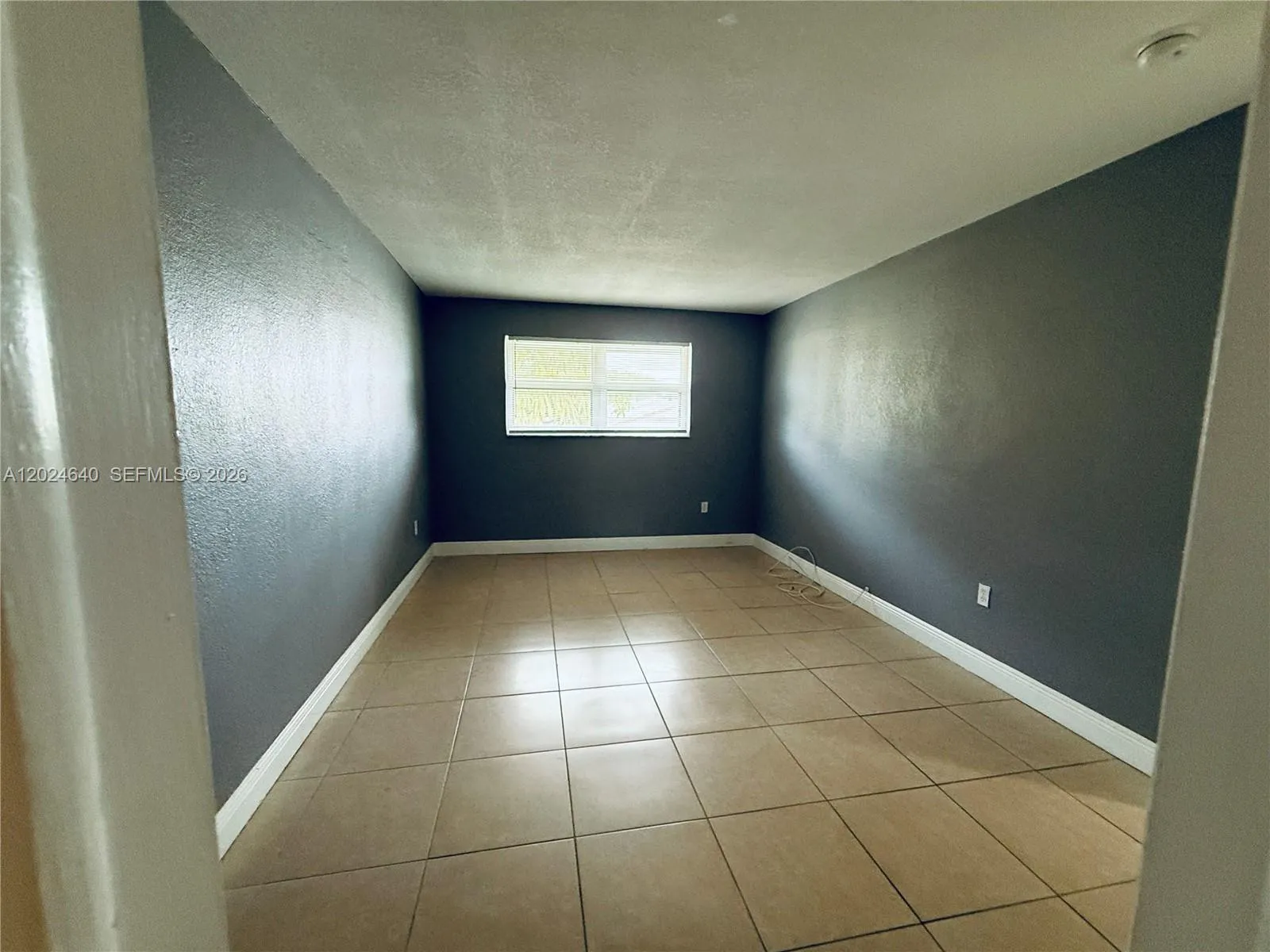 2040 NW 89th Ave # 204, Pembroke Pines FL 33028