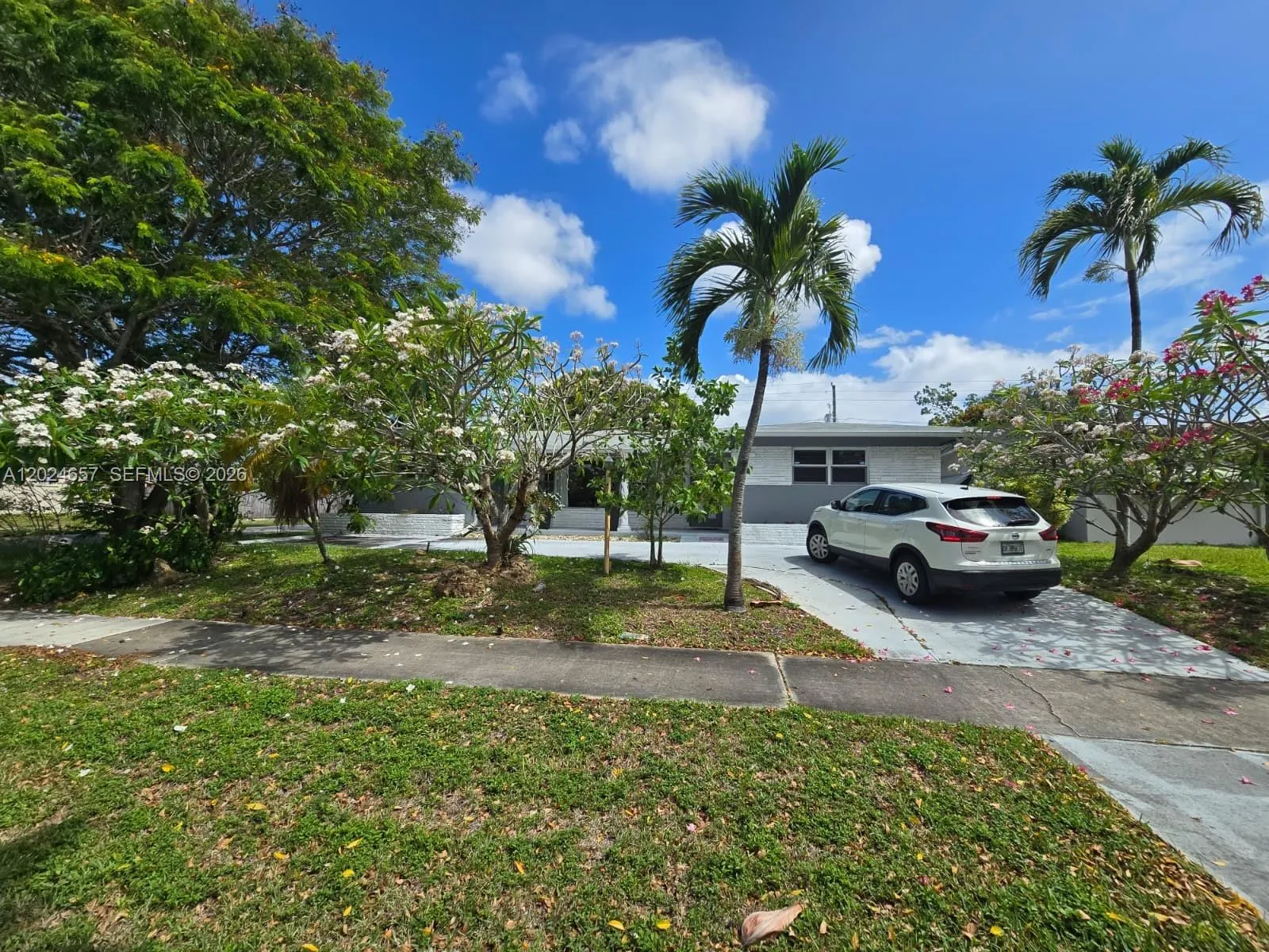 3619 W Park Rd, Hollywood FL 33021