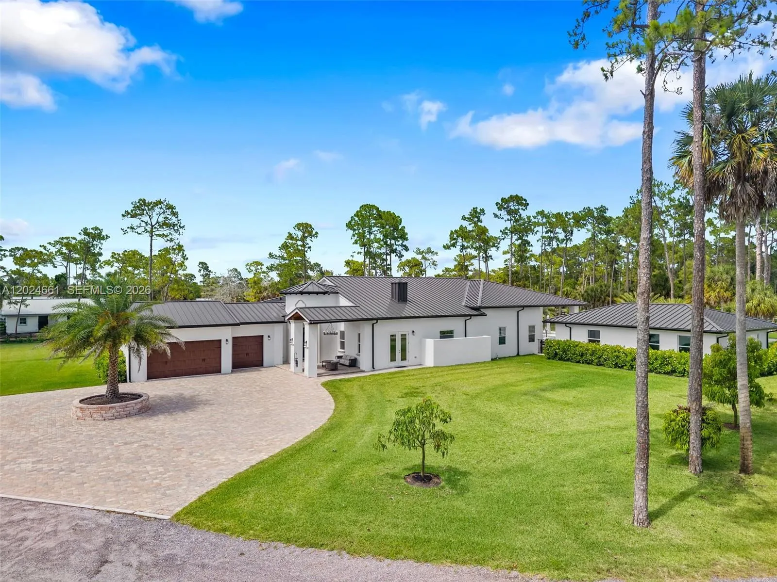 2798 Palm Deer Dr, Loxahatchee FL 33470