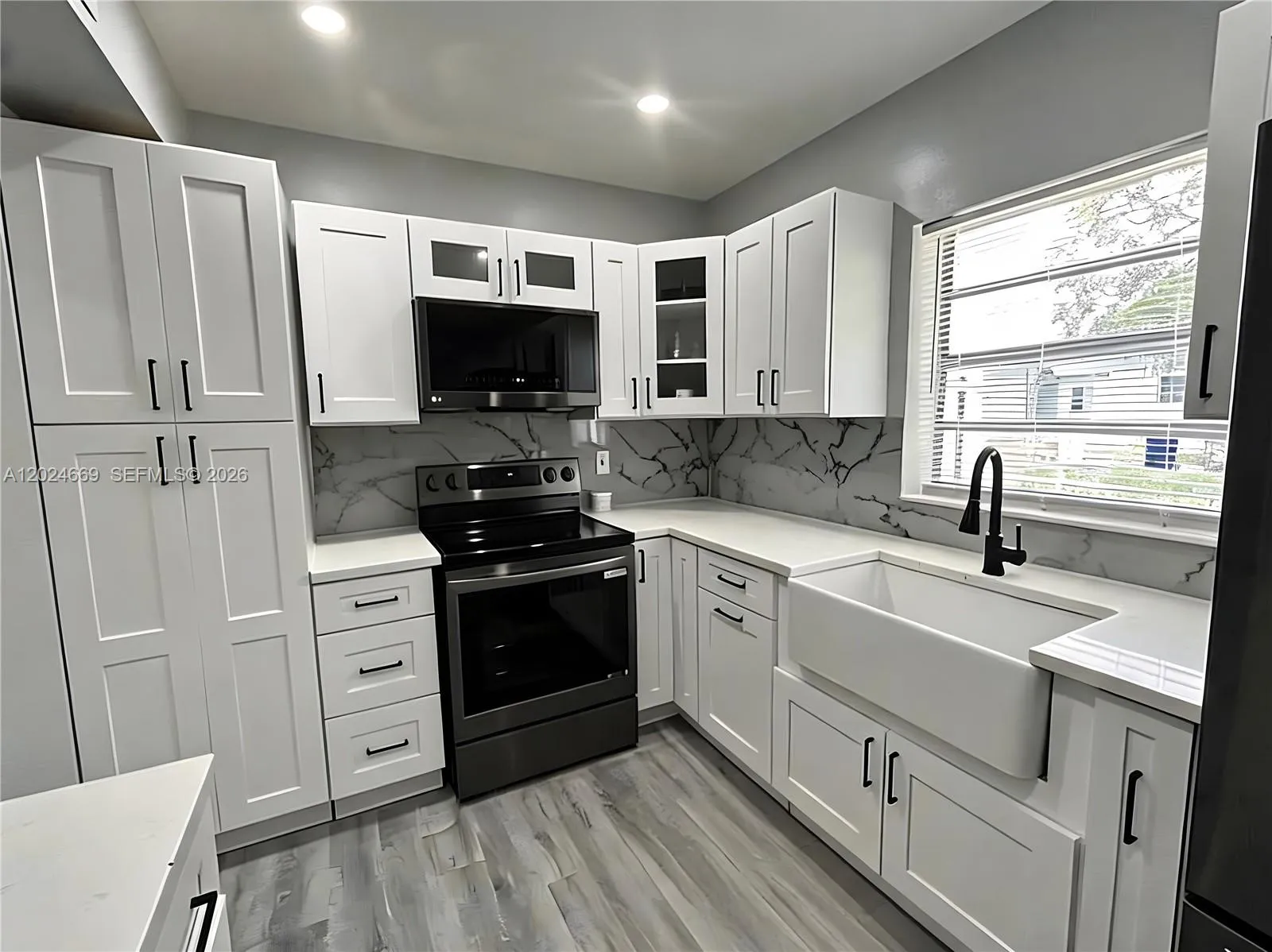 404 NW 18th Ave, Fort Lauderdale FL 33311