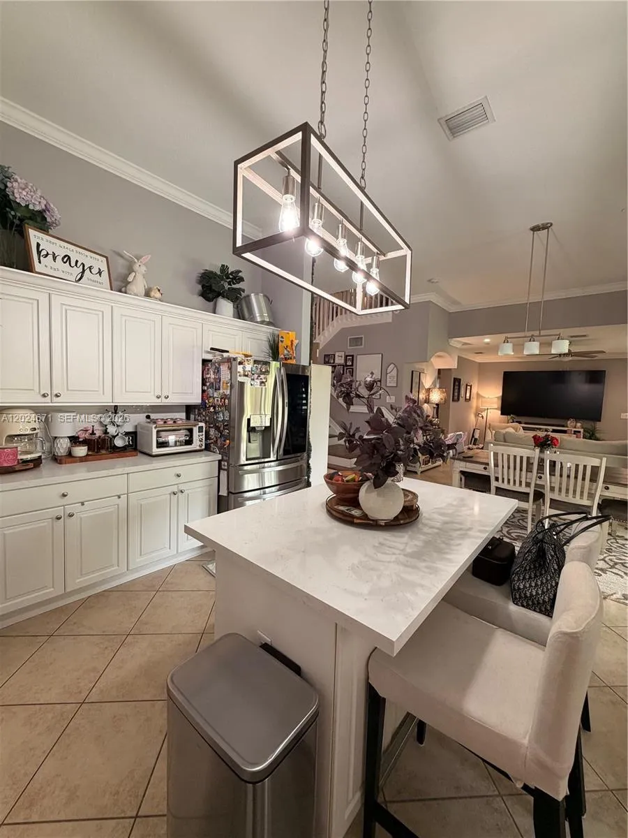2116 NE 38th Rd # 2116, Homestead FL 33033