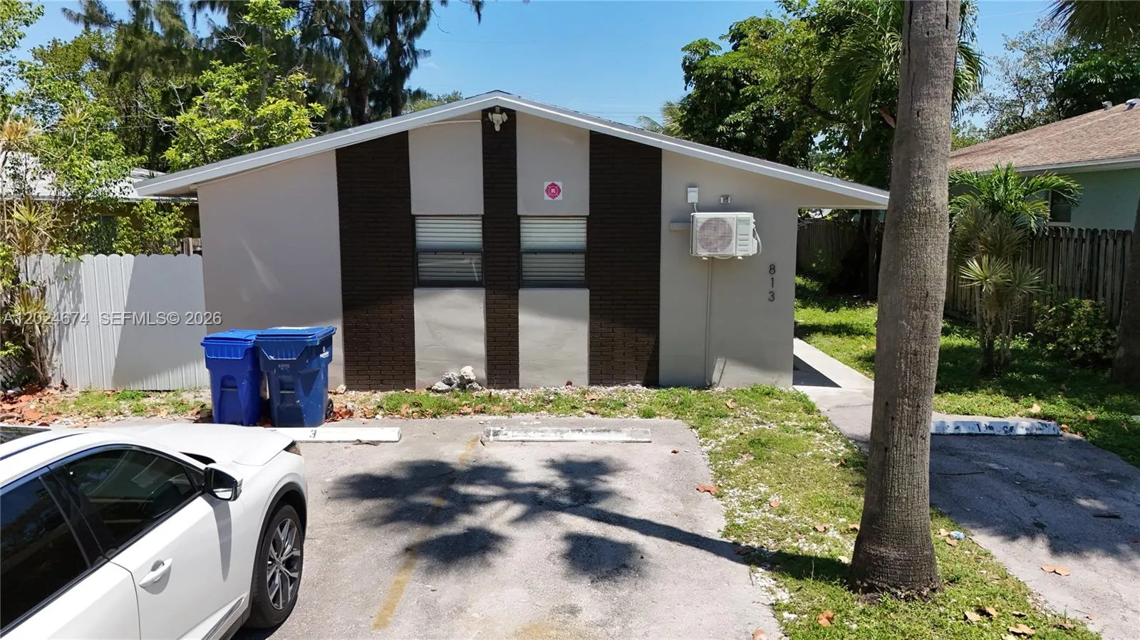 813 SW 29th St, Fort Lauderdale FL 33315