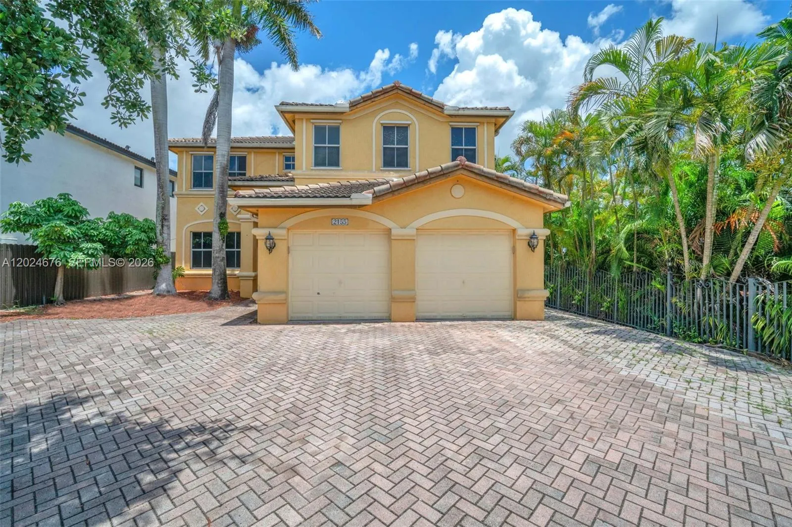 2155 SW 156th Ct, Miami FL 33185