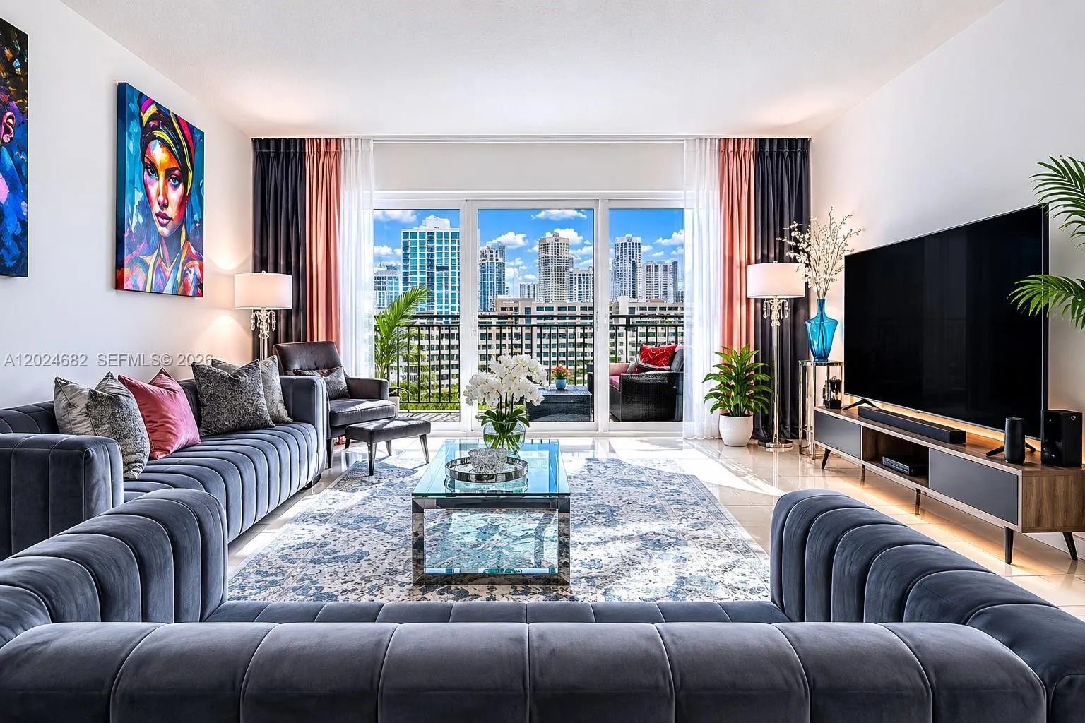 300 Bayview Dr # 807, Sunny Isles Beach FL 33160