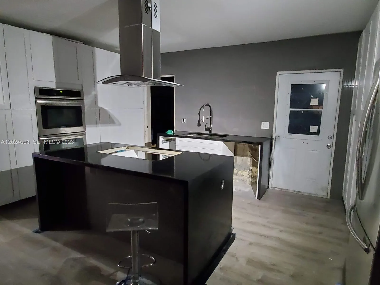 1081 NE 166th St, North Miami Beach FL 33162