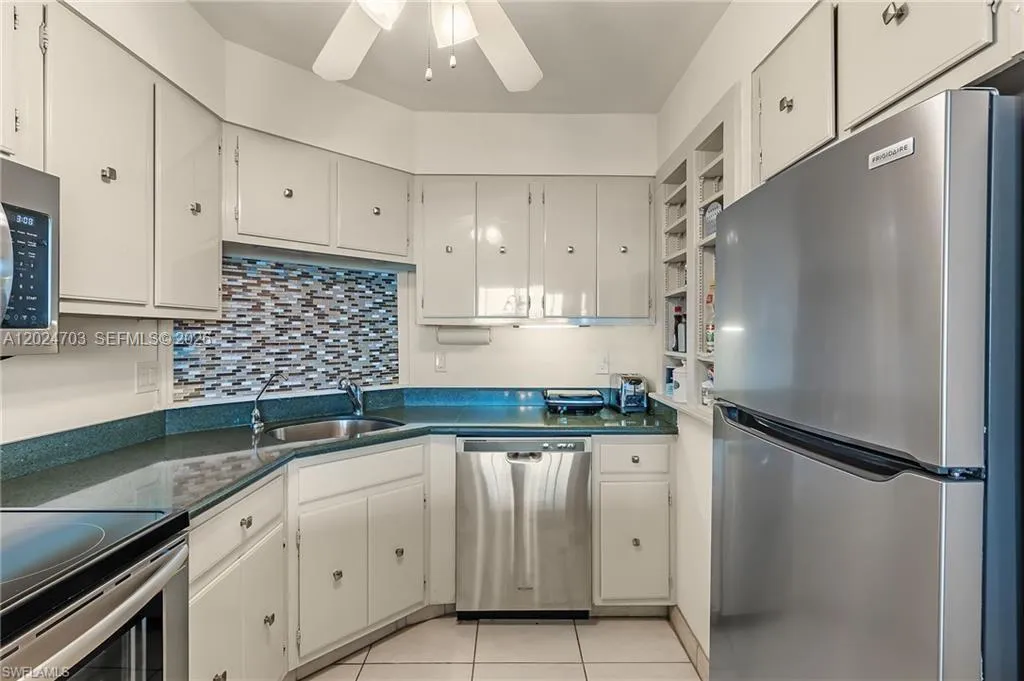 5 Bluebill # 403, Naples FL 34108