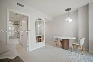 77 SE 5th Street # 1604, Miami FL 33131