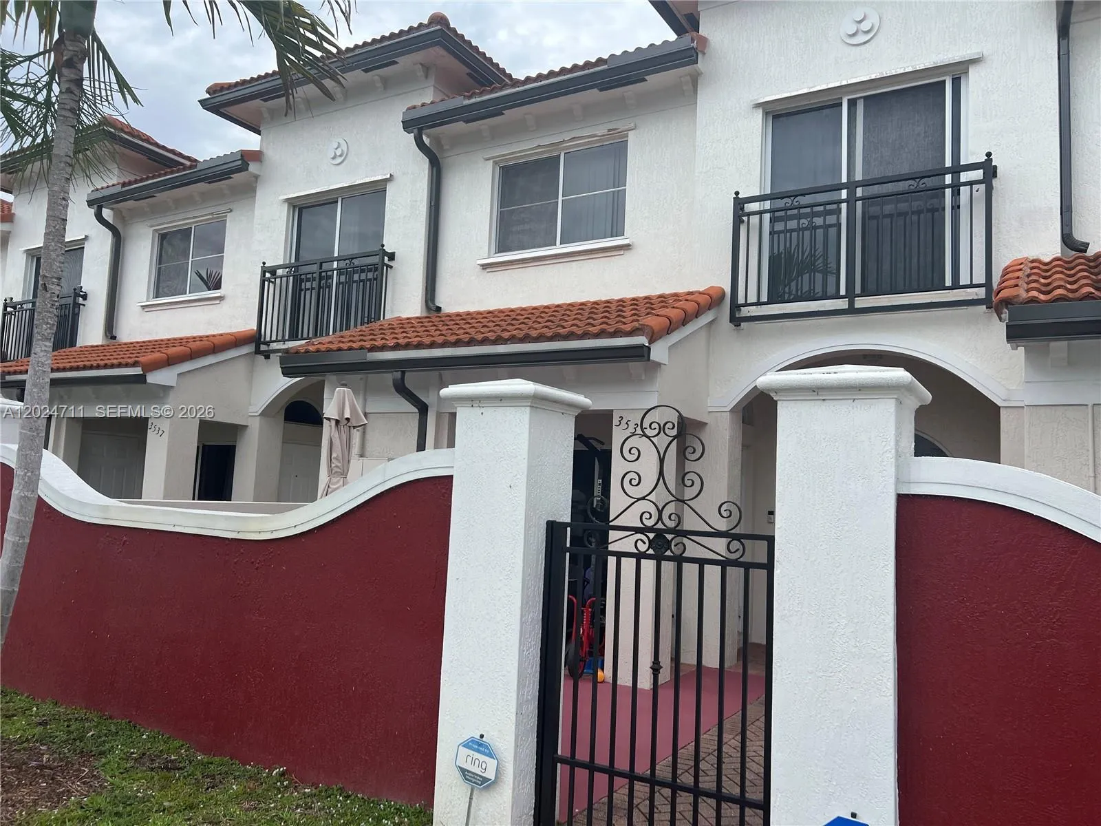 3535 NW 29th Ct, Lauderdale Lakes FL 33311