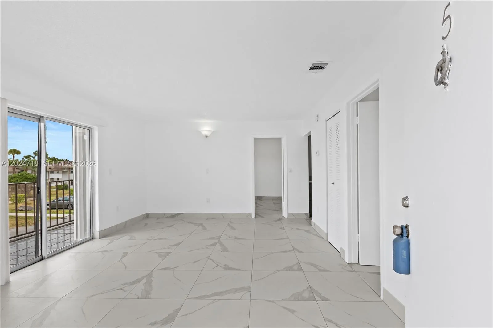 7011 SW 129th Ave # 5, Miami FL 33183