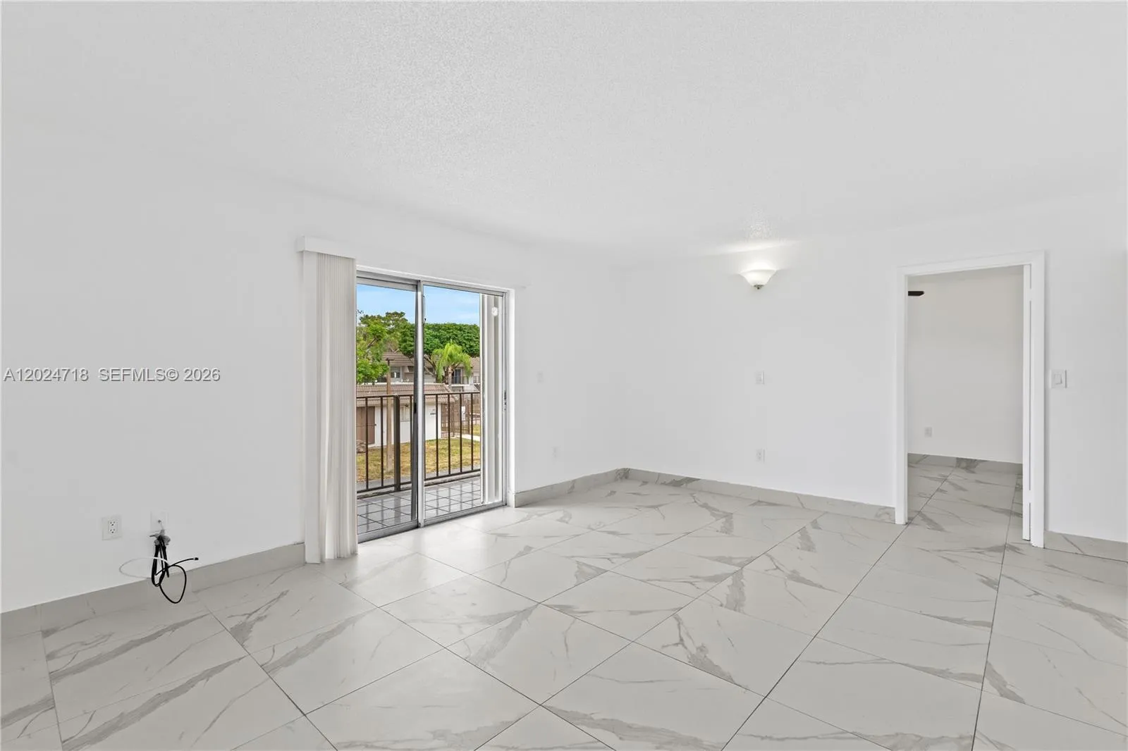 7011 SW 129th Ave # 5, Miami FL 33183
