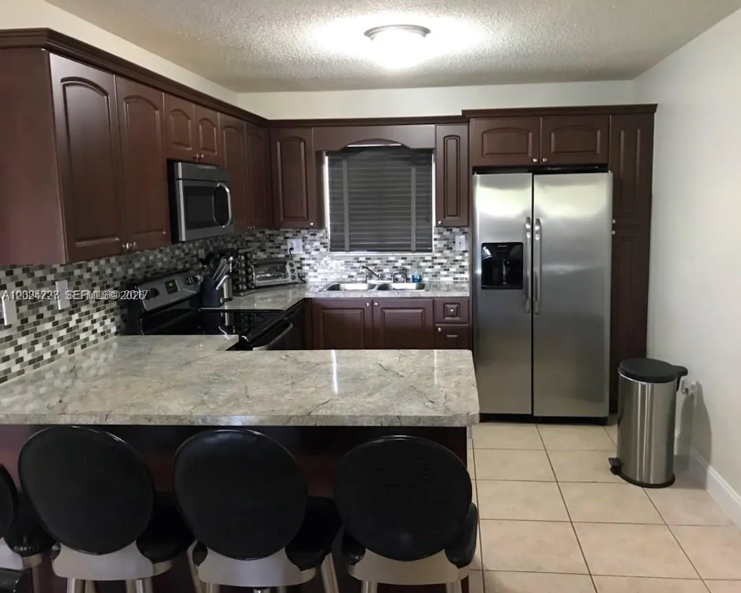 15302 SW 180th Ter, Miami FL 33187