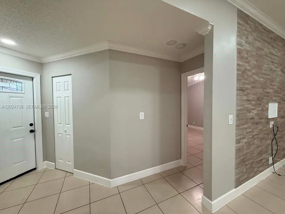 6449 NW 171st St # 0, Hialeah FL 33015