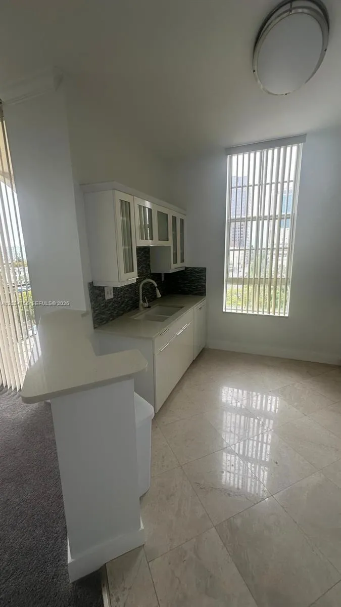 520 SE 5th Ave # 1710, Fort Lauderdale FL 33301